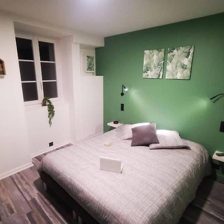 Au numéro 4  Châteauroux Exterior foto